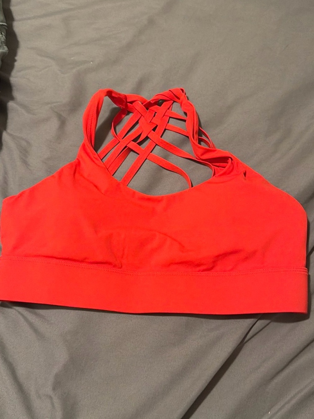 Strappy High-Neck Sports Bra in Red - Women